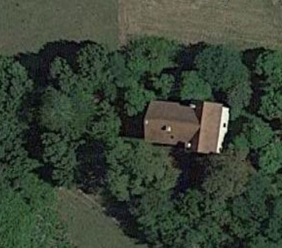 manoir-baldaquins Abandoned Castle baldaquins - France