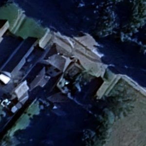 Abandoned Castle angels - France