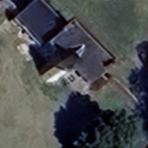 Abandoned Mansion Trefle - France