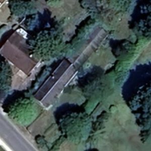 Abandoned villa House Salem - France