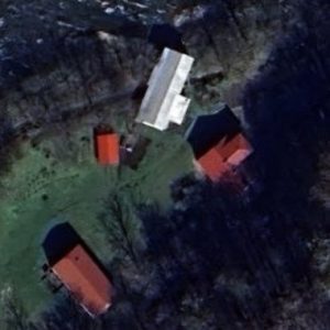 Abandoned villa House River - Poland