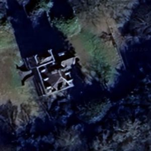 Abandoned Castle Gargouilles - France