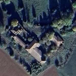 Abandoned villa House Mon - France