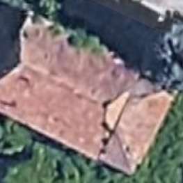 Abandoned villa House Red - Italy